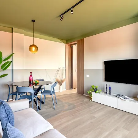 88 Apartament